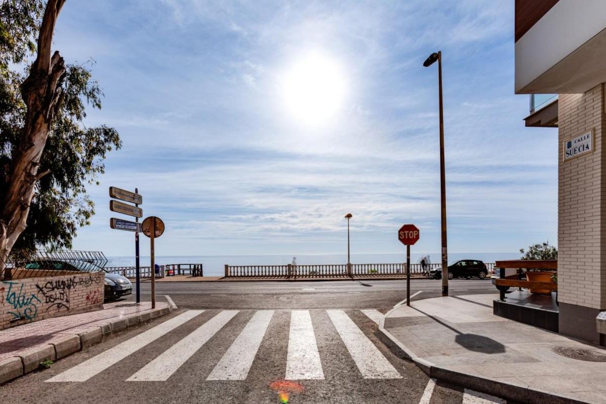 Nice Apartment With Terrace On The Los Locos Beach Torrevieja Exterior photo